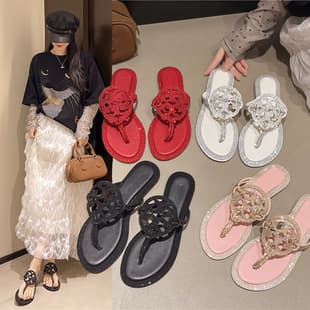 Export TB Brand 2026 Rhinestone Flip Flops Women's Large Size Toe Clip Flat Double T Beach Sandals Factory Wholesale