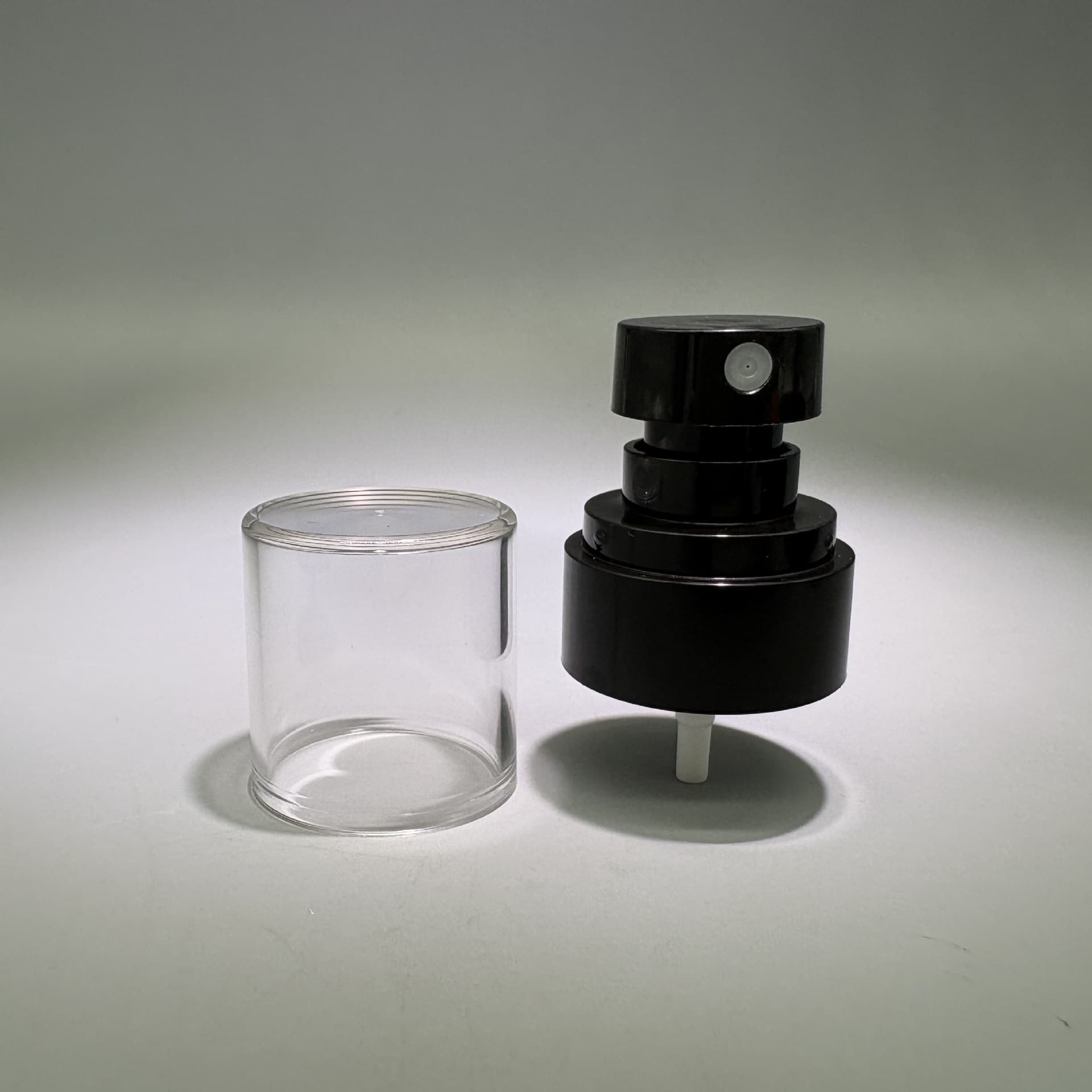 High-quality factory source, 20-tooth outer diameter 33mm black stepped low-profile cap with transparent half-cover for spray