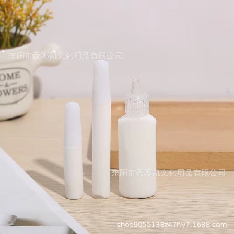 Handcraft Glue for Children's Kindergarten Art, Flower Adhesion 6g White Latex Glue with Inner Plug, 22ml DIY Handcraft Glue