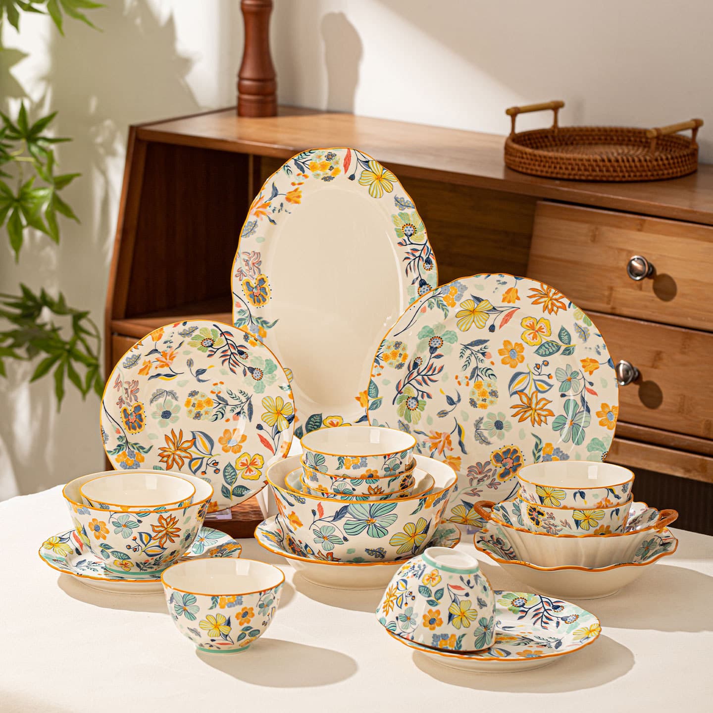 New Chinese Style Ceramic Plate Set for Home Use, High-Aesthetic Bowl and Dish Set, Creative Underglaze Color Rice Bowls, Ceramic Tableware