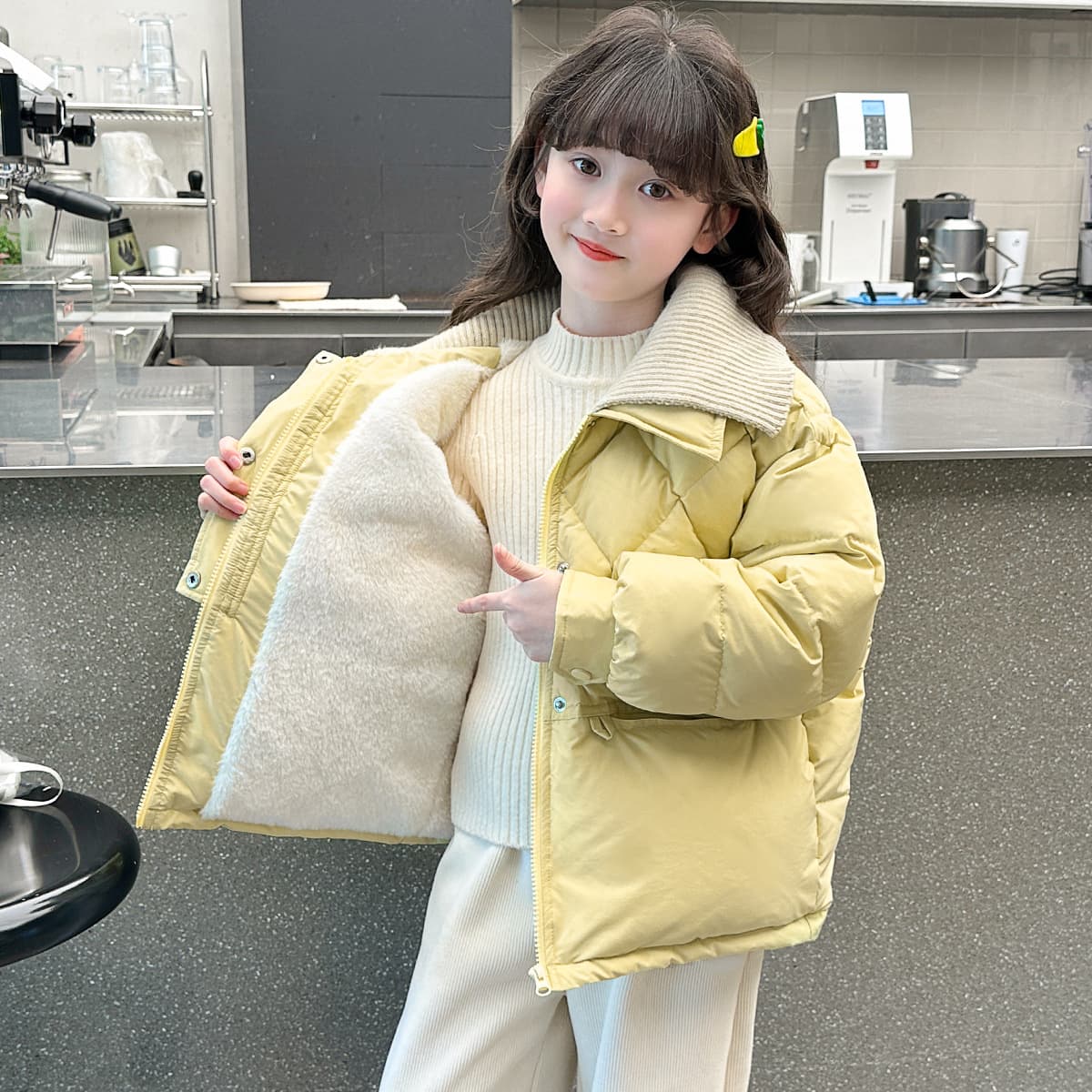 Girls' Cotton-Padded Clothes Fleece-Lined and Thickeneded Winter 2025 New Kidsren's Winter Clothes Girls' Winter Clothes Big Kidsren's Cotton-Padded Jackets