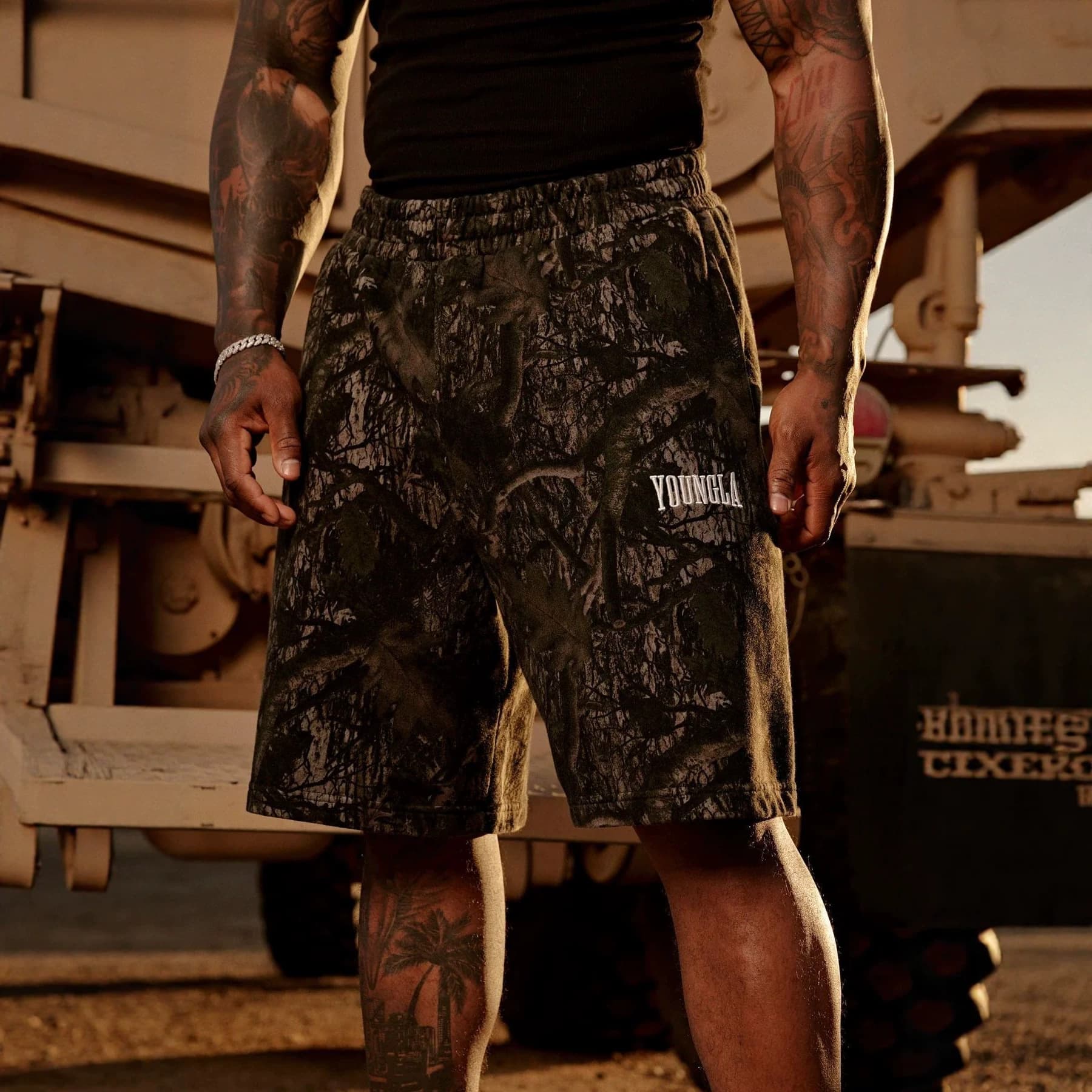 YOUNGLA American Style Camo Shorts for Men, Casual Summer Camouflage Retro Letter Loose Fit Fitness Running Beach Shorts