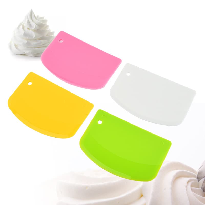 PP Plastic Scraper Cream Dough Scraper Dough Cutting Thickened Cake Scraper Baking Tool