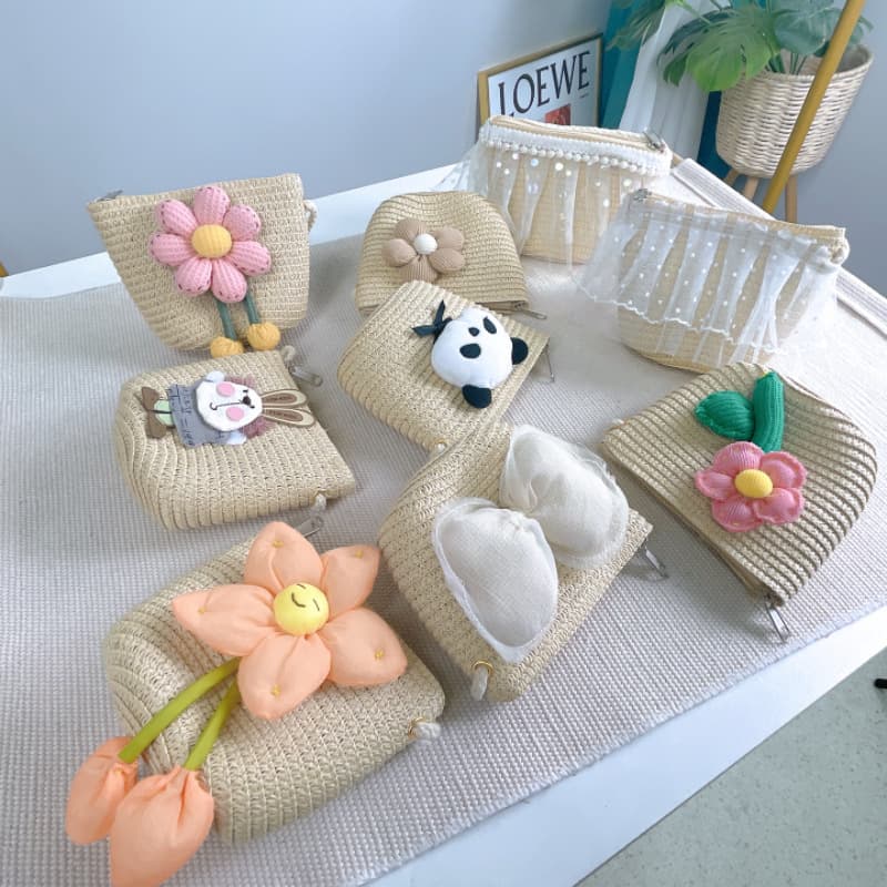 Children's Large Flat Shell Bag Cartoon Coin Purse Straw Woven Summer Outing Crossbody Phone Bag