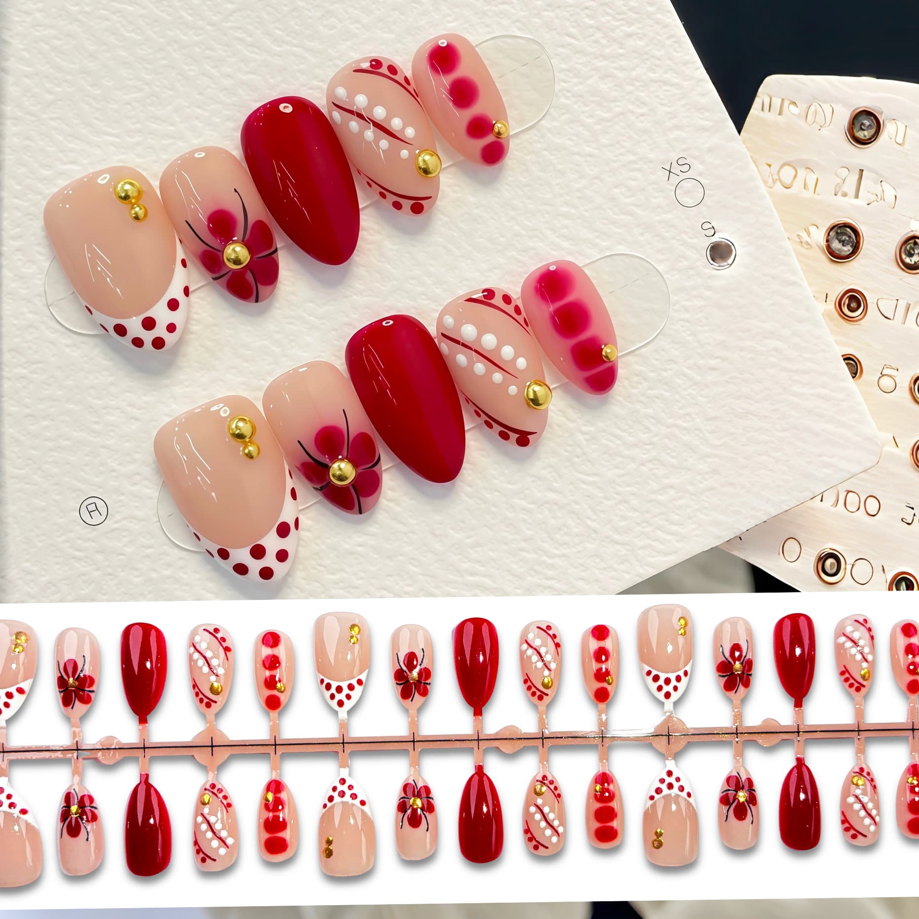 Trendy Hong Kong Style French Polka Dot Gold Foil Press-On Nails, Cross-Border European and American Hot Girl Short Almond-Shaped 30-Piece Nail Stickers