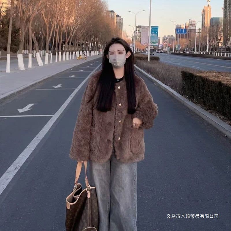Little luxury look coat for women 2023 new lamb wool faux rabbit fur loose slimming warm plush top