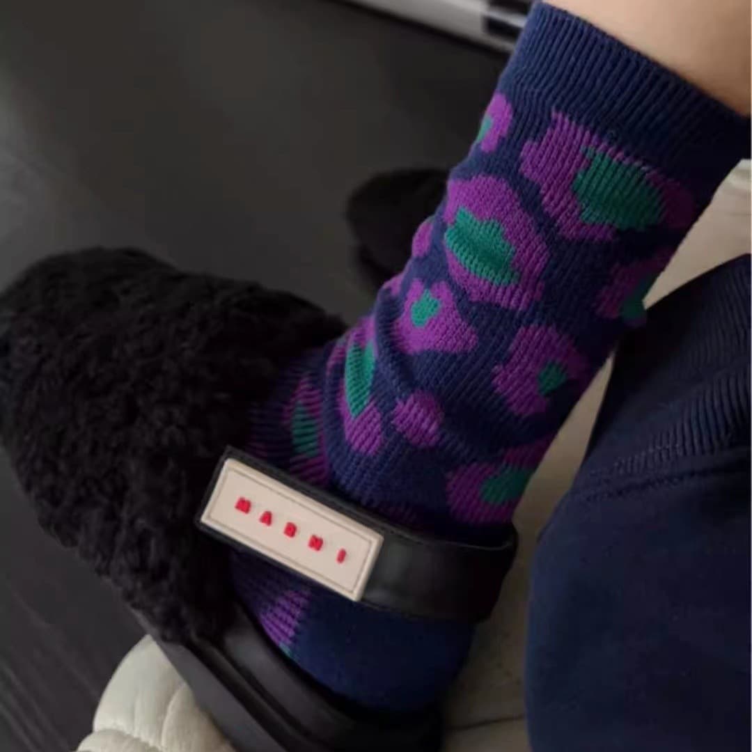 Maillard color socks + leather shoes look absolutely stunning!!!