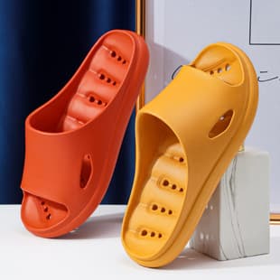 Home Men's and Women's Non-Slip Bathroom Slippers Summer, Indoor Bathroom Leak-Proof EVA Wear-Resistant Slippers with Cloud-Like Feel