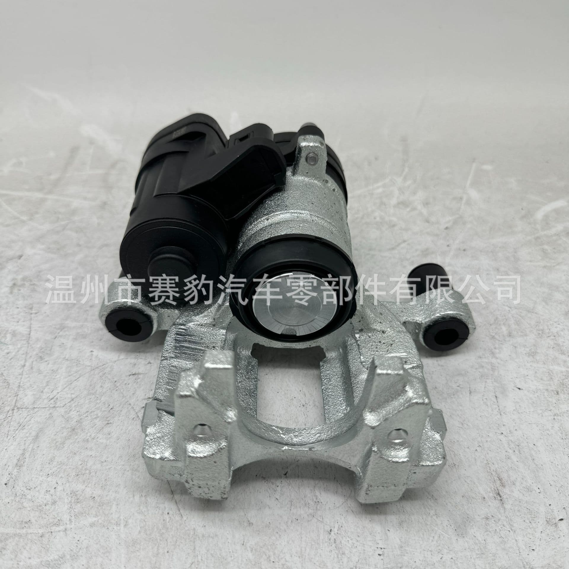 8V0615423D 8V0615424D 5Q0615423D Suitable for Volkswagen Lingdu Automotive Brake Caliper