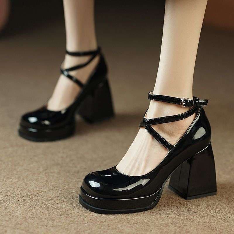 French retro Mary Jane shoes for women, 2025 new style, round toe, chunky heel, platform, low-heeled, small leather shoes.
