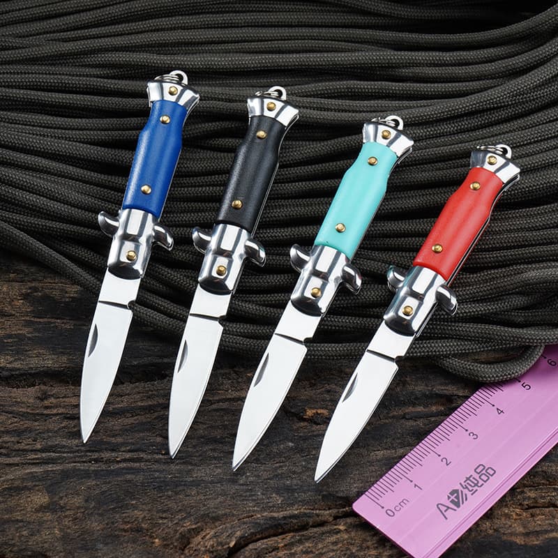 Unlocked AKC Outdoor Folding Knife Keychain Pendant EDC Small Knife Fruit Folding Knife Box Opening Knife