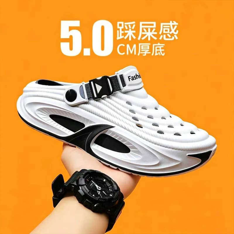 Summer Men's Clog Shoes Outdoor New Beach Toe-Cover Non-Slip Thick Sole Cloud-Like Feel Slippers Men's Outdoor Sandals