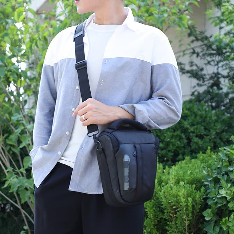 Hot-selling cross-border Canon triangle crossbody camera bag, portable triangular camera bag, Nikon DSLR inner bag wholesale