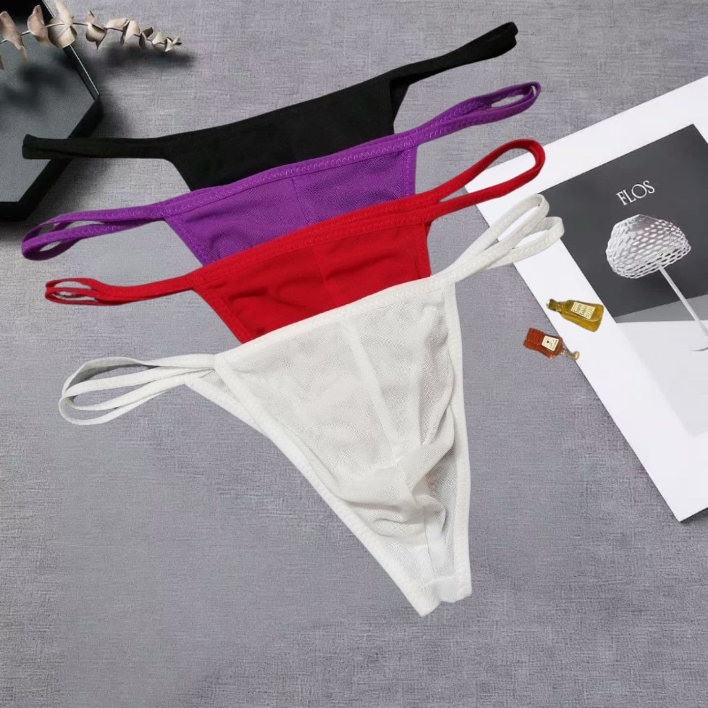New Men's Mesh Sheer Hollow Sexy Thong Low Waist Stretch Sport Lifting Sexy Underwear Trend