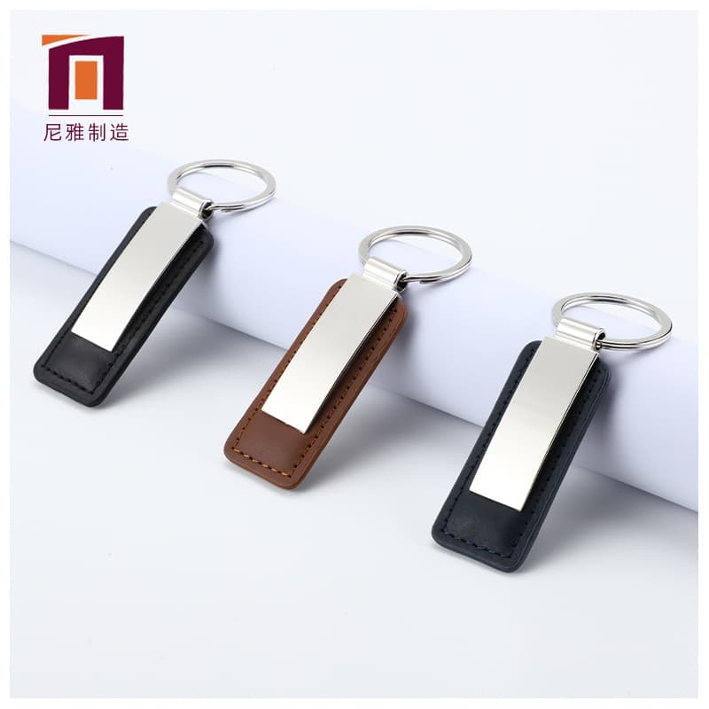 Custom Keychain Wholesale for Car Promotional Gifts Zinc Alloy Clip Colorful Leather Keychain Free Logo Printing