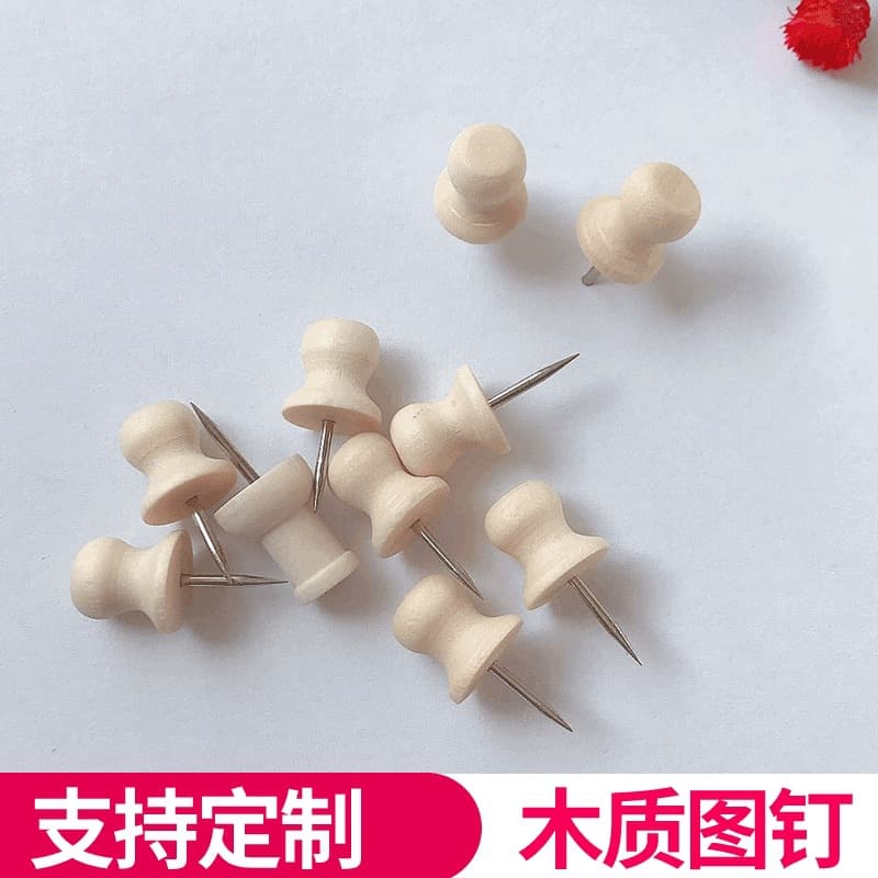Natural wood color I-beam thumbtacks, wooden pushpins, small plastic box, map markers, creative I-beam thumbtacks