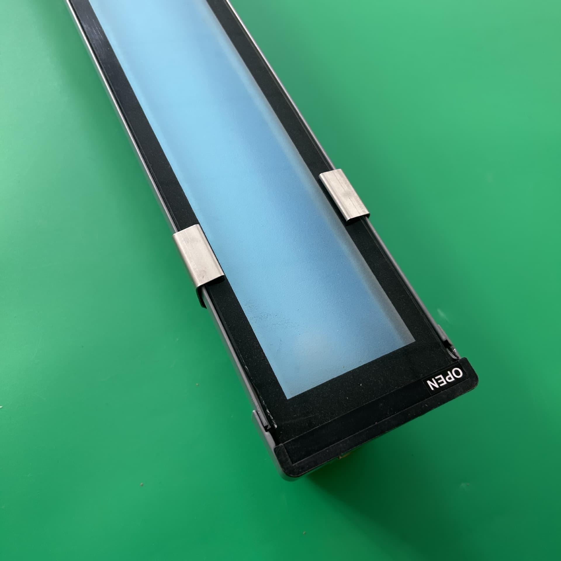 Aluminum shell tunnel light housing kit 1.2 meters single tube led tunnel light die-cast aluminum tempered glass three-proof lamp