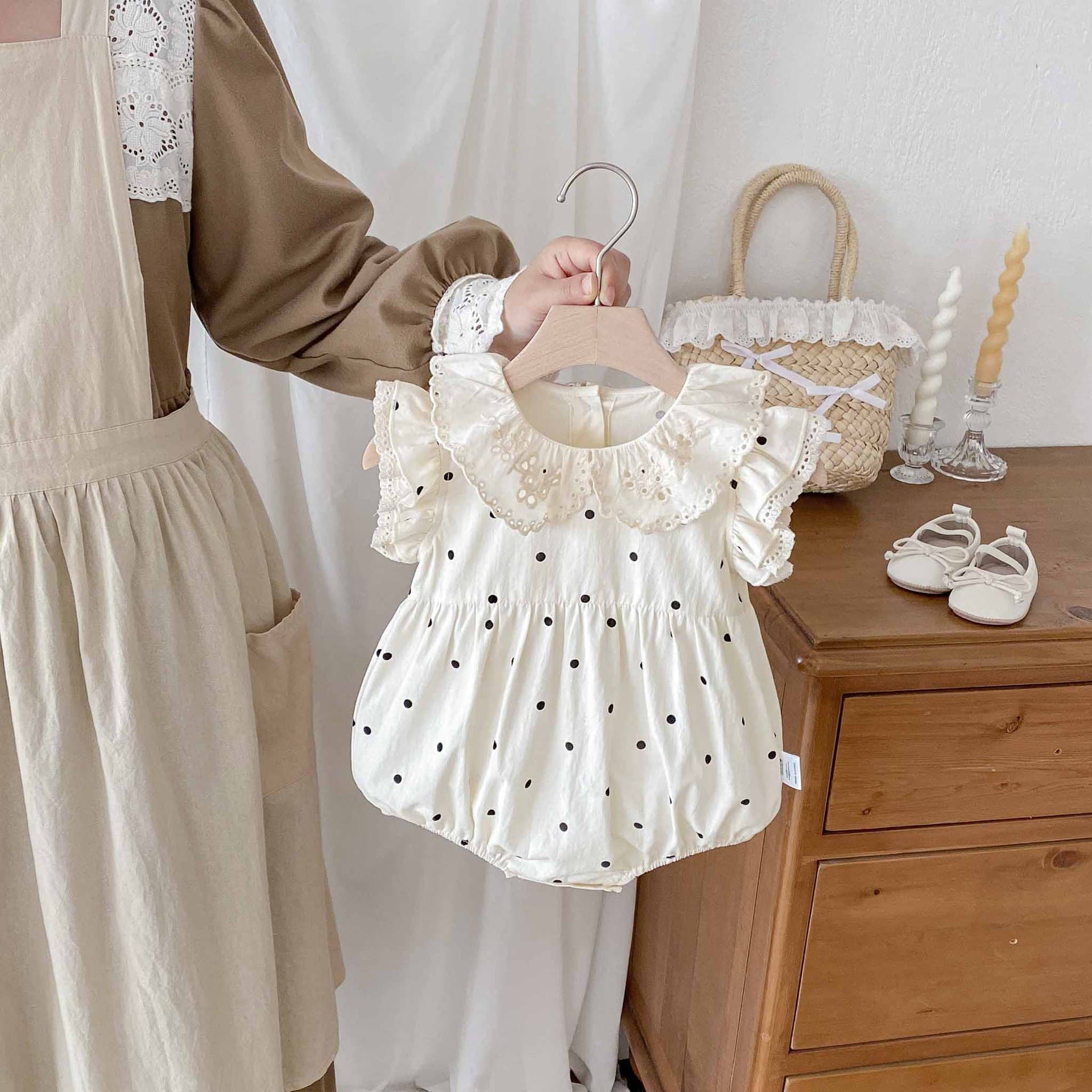 INS baby summer clothes for baby girls, Korean style, polka-dot bag, thin, newborn full-moon crawling clothes, category a