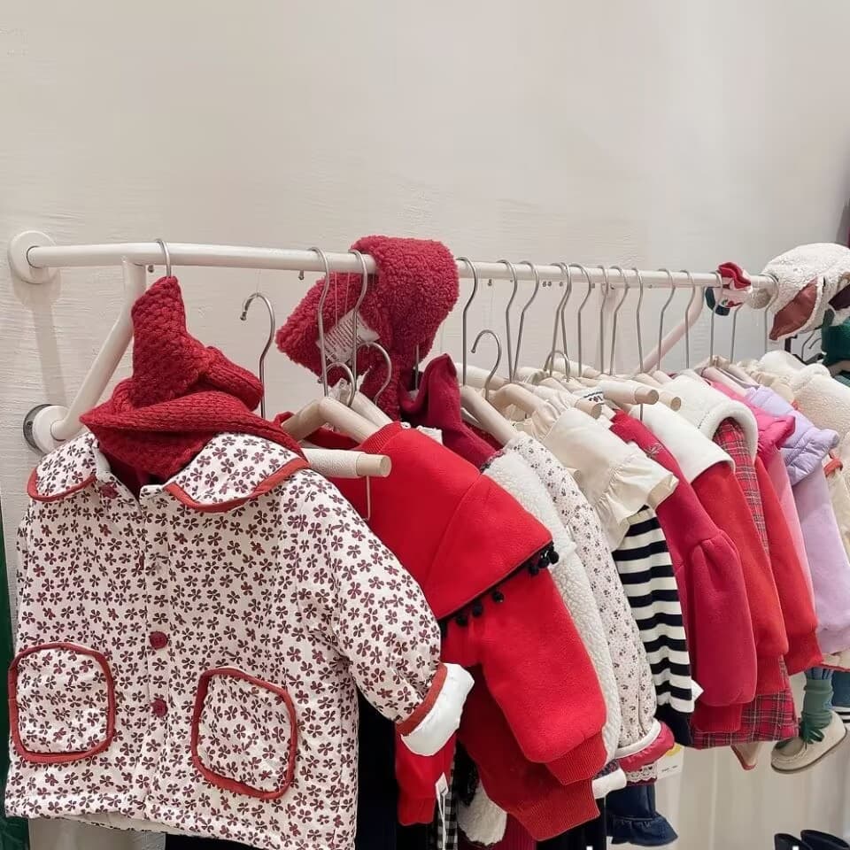 Girls' Outfit Huzhou Zhili 2023 Winter Boys and Girls Korean Versatile Retro Hong Kong Style Clothing Kids' Apparel