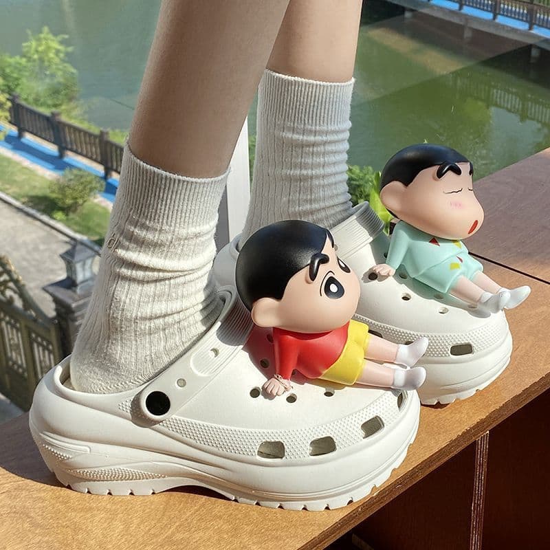 DIY Accessories: Shoe Ornaments, 3D Shoe Flowers, Playful Crayon Shin-chan Style, Stress-Relieving, Rebound, Detachable for Children