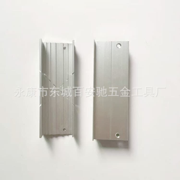 Mini Manual Miter Saw Aluminum Alloy Cabinet Saw 135MM Aluminum Block Woodworking Corner Cutting Tool Aluminum Cabinet