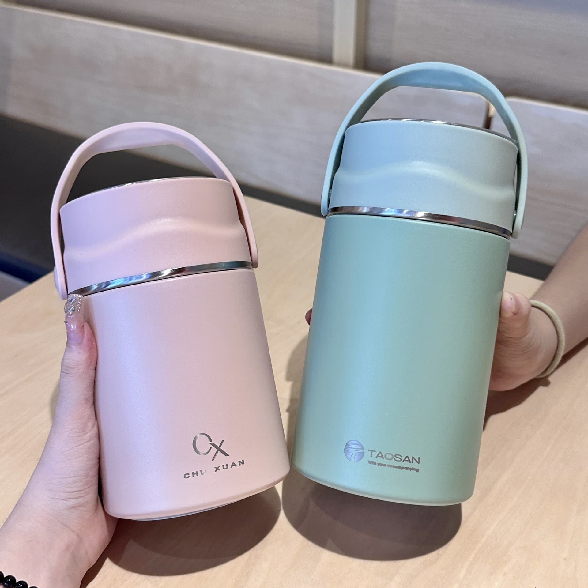 New Large Capacity Cream-Colored 316 Stainless Steel Steaming Cup, Portable with Handle for Office Workers, Thermal Lunch Box