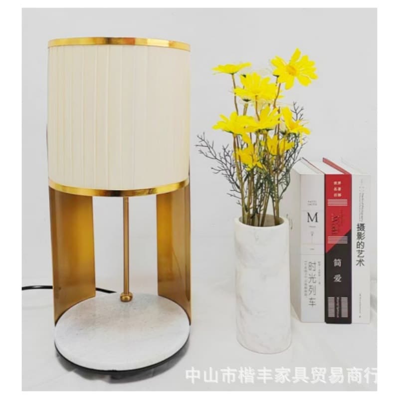 Bedroom Creative Desk Lamp Ins Style Light Luxury Living Room Designer Modern Minimalist Bedside Lamp Nordic Decorative Desk Lamp