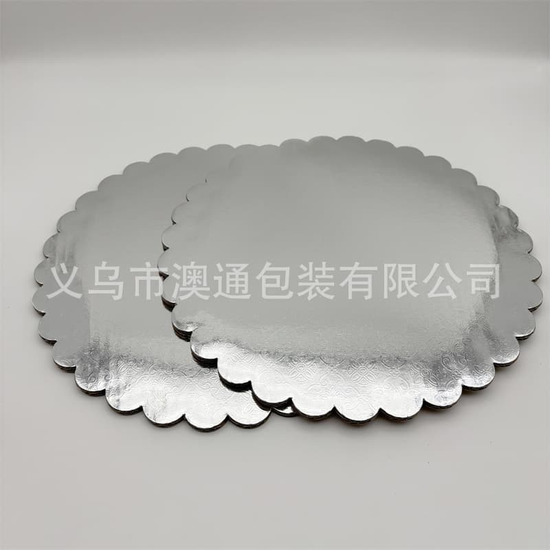 Custom round scalloped cake base corrugated paper cake pad cake tray wholesale cake base
