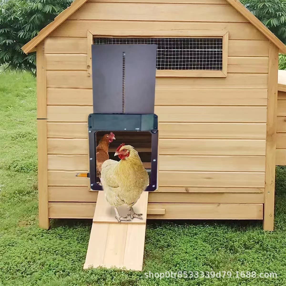 Automatic Chicken Coop Door Wooden Chicken Coop Outdoor Hen House Quail with Automatic Door