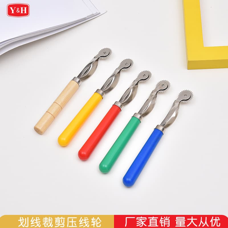 Color Plastic Handle Tracing Wheel Wood Handle Tracing Wheel Leather Tracing Presser Cloth Wheel Manual Tailoring Tool