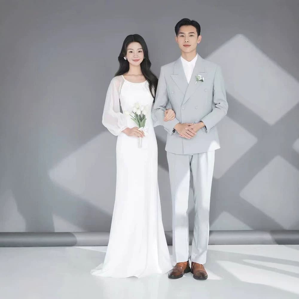 French White Satin Long Sleeve Simple Engagement Outfit Welcome Light Wedding Dress for Bride Wedding Toast Dinner Gown