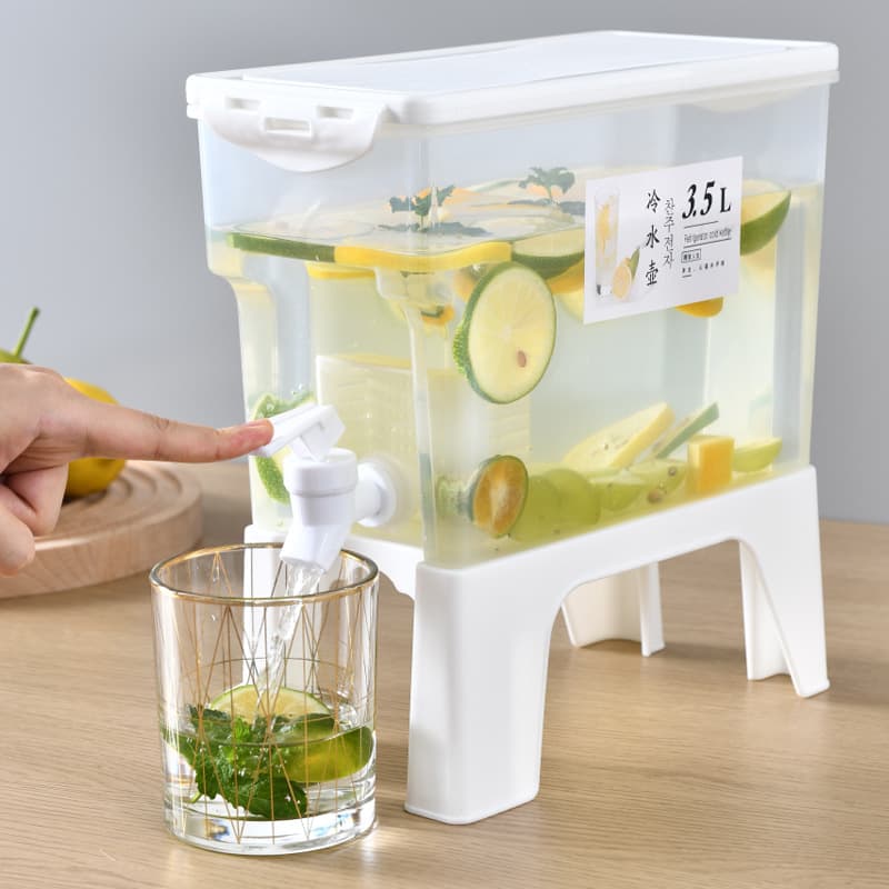 Household cold water bucket with faucet, fruit teapot, ice water/cold drink bucket, plastic container for refrigerator, juice/lemon/cold brew water bottle