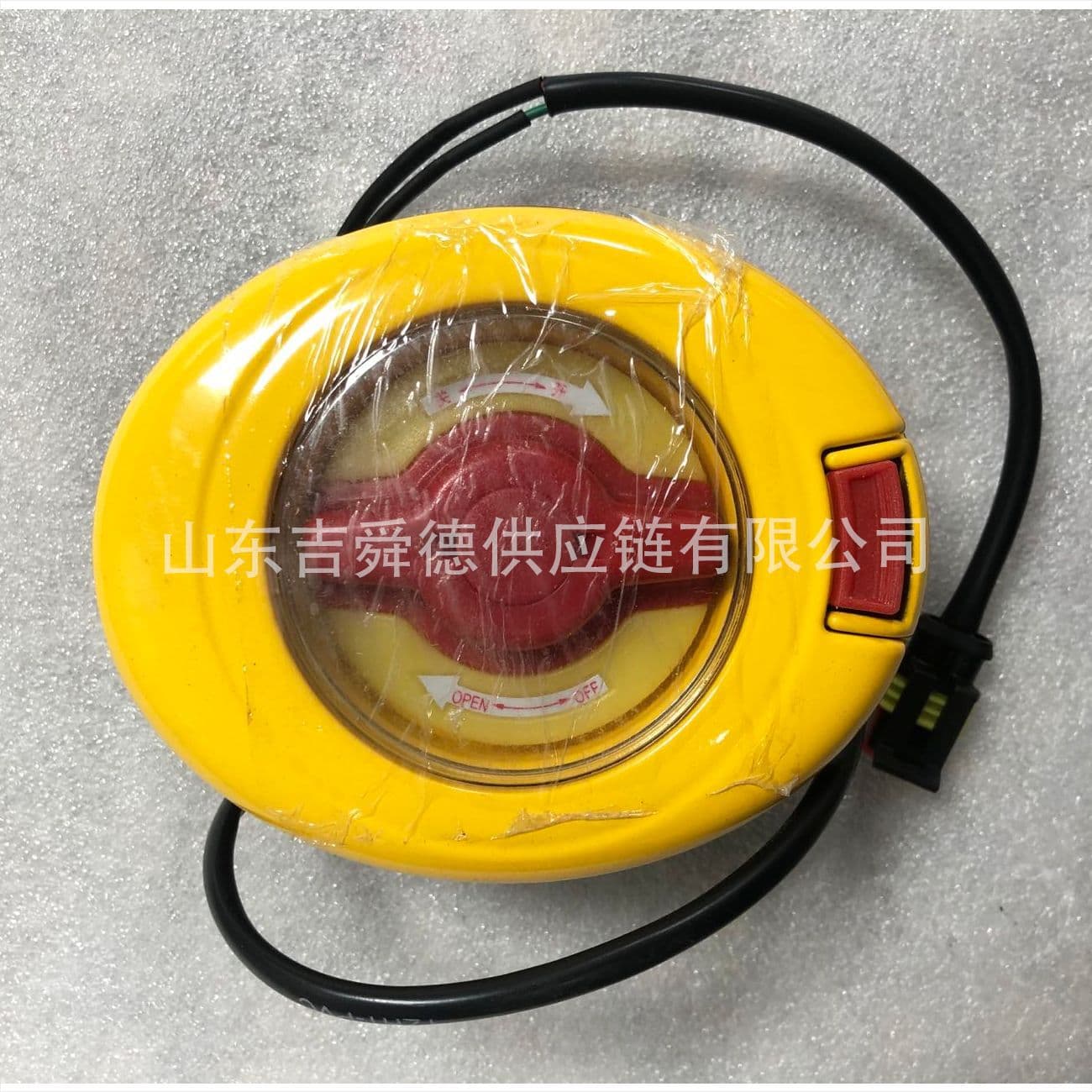 Yutong Bus Original Parts 6100-06498 Door Control Valve Interior Deflation Valve Left and Right Connectors