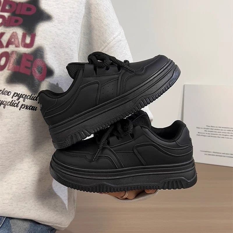 2025 Autumn New Women's Shoes Versatile Retro Trendy Sneakers Internet Celebrity Low-Top Popular Thick-Soled Casual Board Shoes