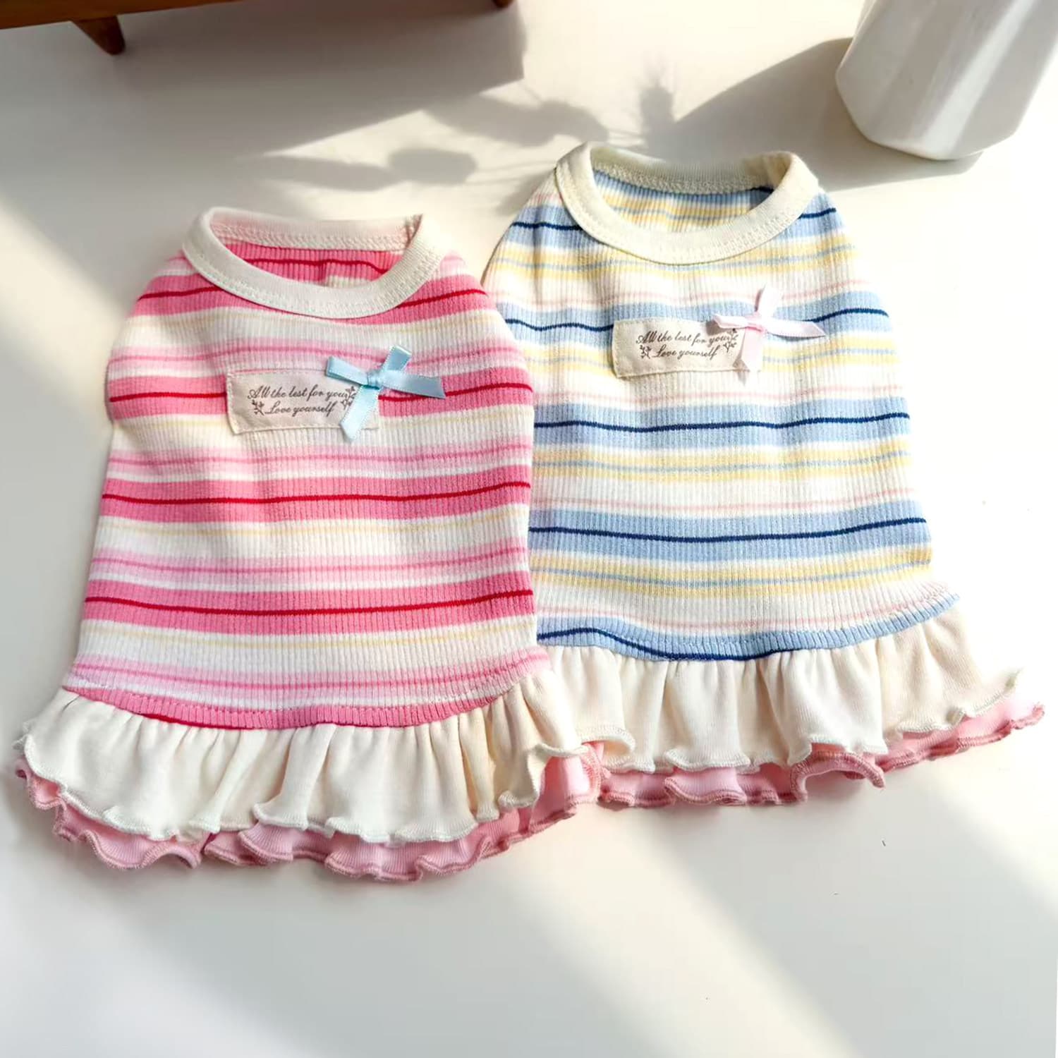 Pet cat Teddy Bichon small puppy dog clothes summer thin beautiful vest skirt spring new style