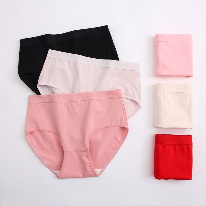 High-Waist Cotton Panties Solid Quality Women's Triangle Panties Mid-Waist Breathable Seamless Full Cotton Plus Size Comfortable Underwear