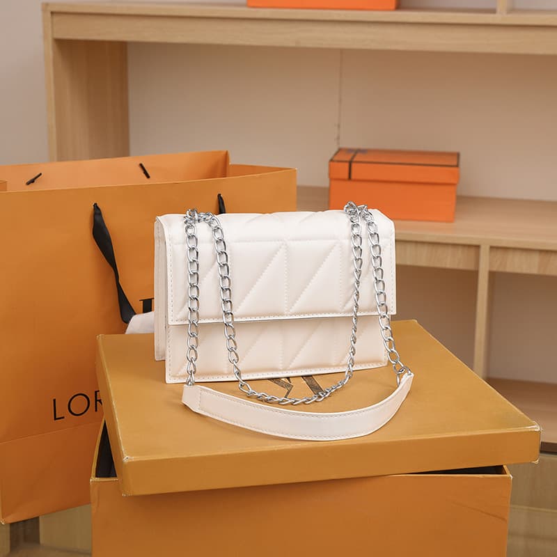 Diamond Quilted Chanel-Style Bag for Women 2026 New Fashion Single Shoulder Crossbody Chain Bag Work Commute Handbag