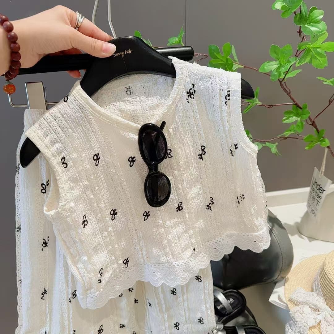 Summer new style girls' high-definition lace vest suit, children's Korean fashionable top, casual wide-leg pants two-piece set