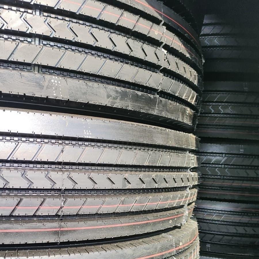 11R24.5 light and heavy truck/bus tires - wholesale available.