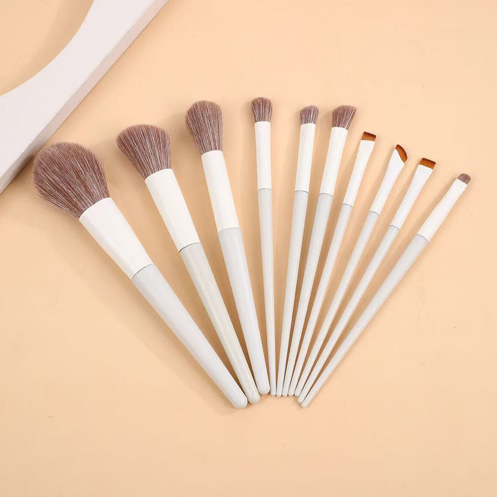 10-Piece Cloud Porcelain Eyeshadow Brush Set for Beginners: Shading, Under-Eye, Eyeliner, Blending, and Detail Brushes for Eye Makeup Tools