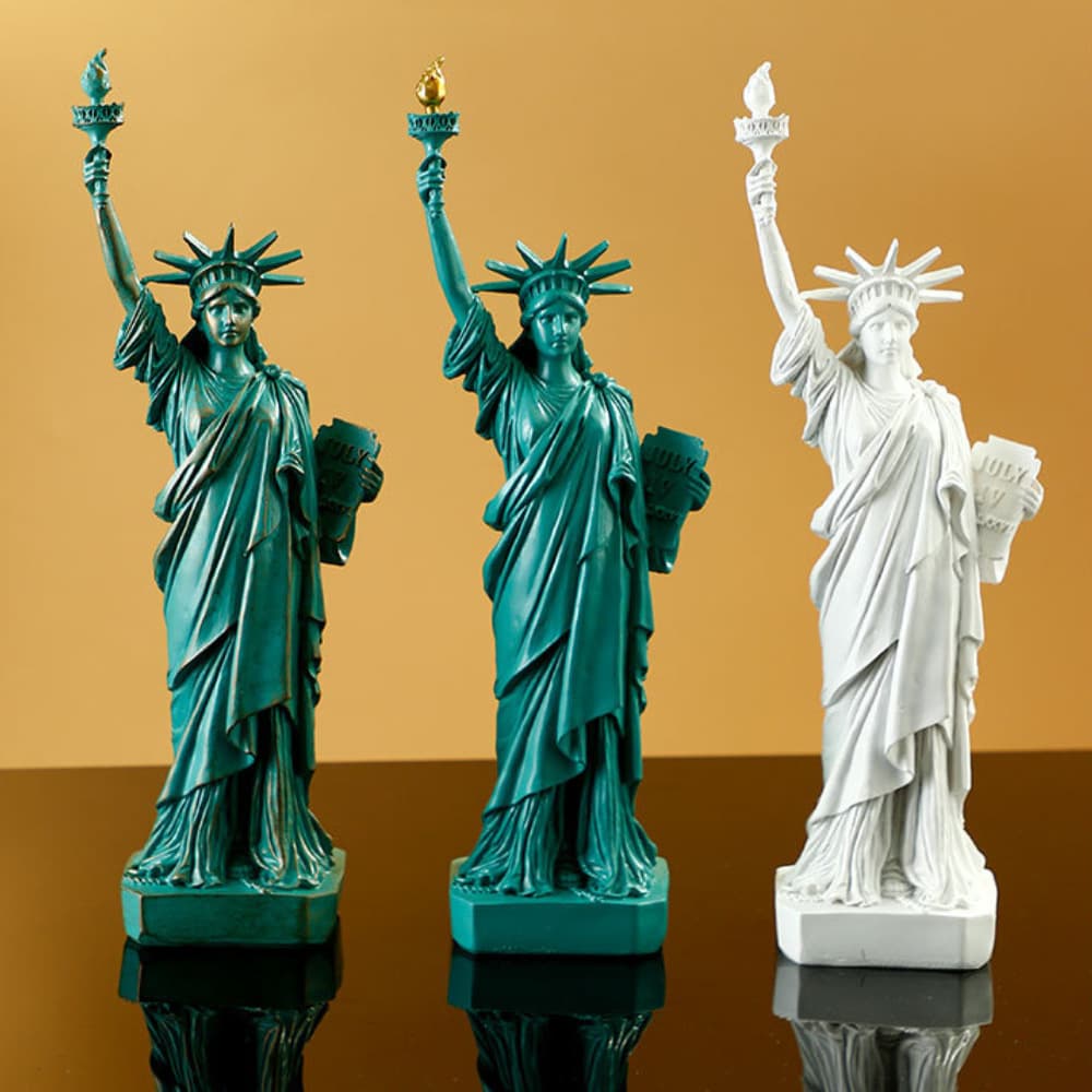 Cross-border Creative Statue of Liberty Model Ornament Home Living Room Office Wine Cabinet Resin Craft Decoration