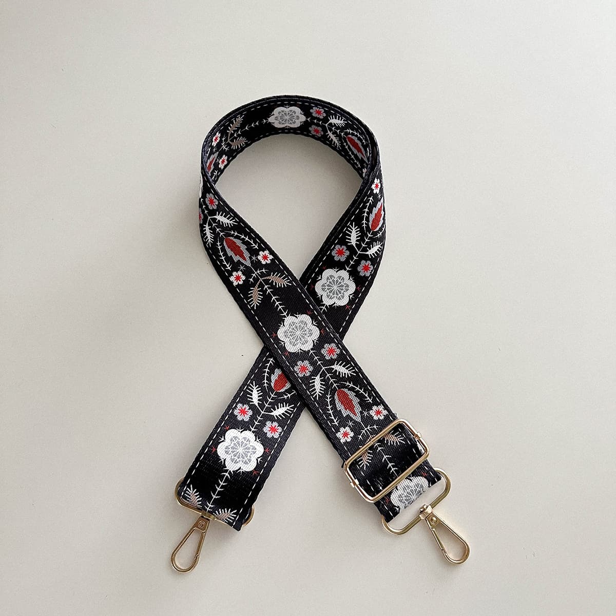 Wholesale canvas wide shoulder strap bags, new and hot-selling shoulder straps, widened 38mm, colorful and adjustable.