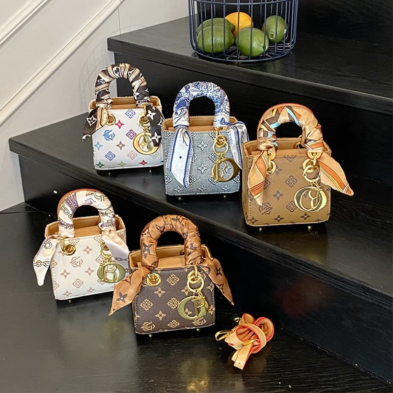 Crossbody Women's Bag New European and American High-End Mini Handbag Western Style Silk Scarf Parent-Child Crossbody Bag Lipstick Headphone Bag