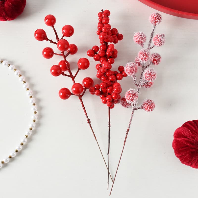 Simulated small holly fruit hotel dining table home decoration fake flower red ornaments red fruit holly fruit ornaments