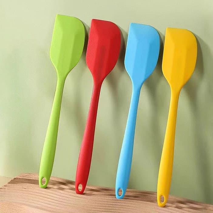 Silicone Spatula for Cake Mixing, High-temperature Resistant Integrated Baking Tool, Mousse Spreader, Various Sizes Cream Spatula