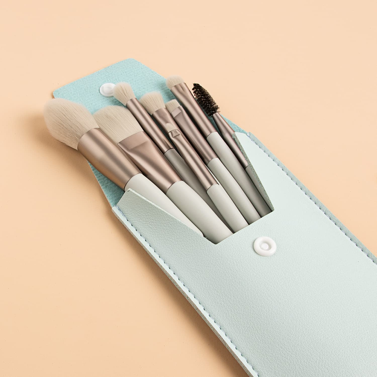 Spot 8 mini makeup brush set Morandi portable macaron makeup brush eye shadow brush soft hair wholesale