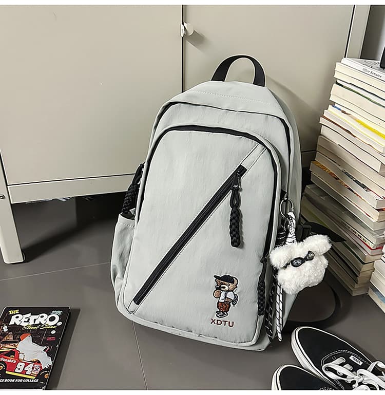 Unisex Backpack 2025 Bestseller Fashion Minimalist Versatile Outdoor Casual New Student Backpack for Men and Women