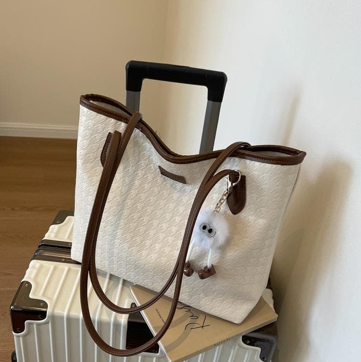 Student Commuter Work Bag for Women Large Capacity 2026 New Casual Versatile Shoulder Bag Fashionable Textured Tote Bag