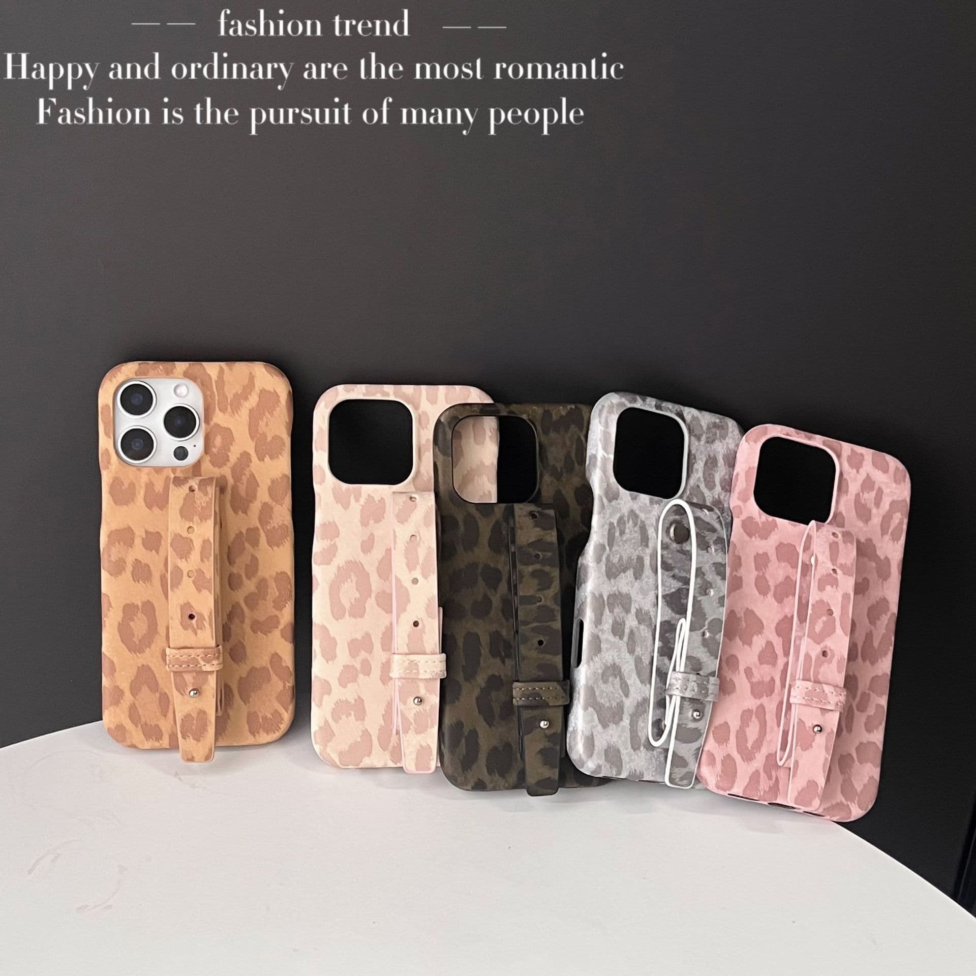 New Autumn Winter Leopard Print iPhone 17 Pro Wristband Phone Case Compatible with iPhone 11/12/13/14 Retro