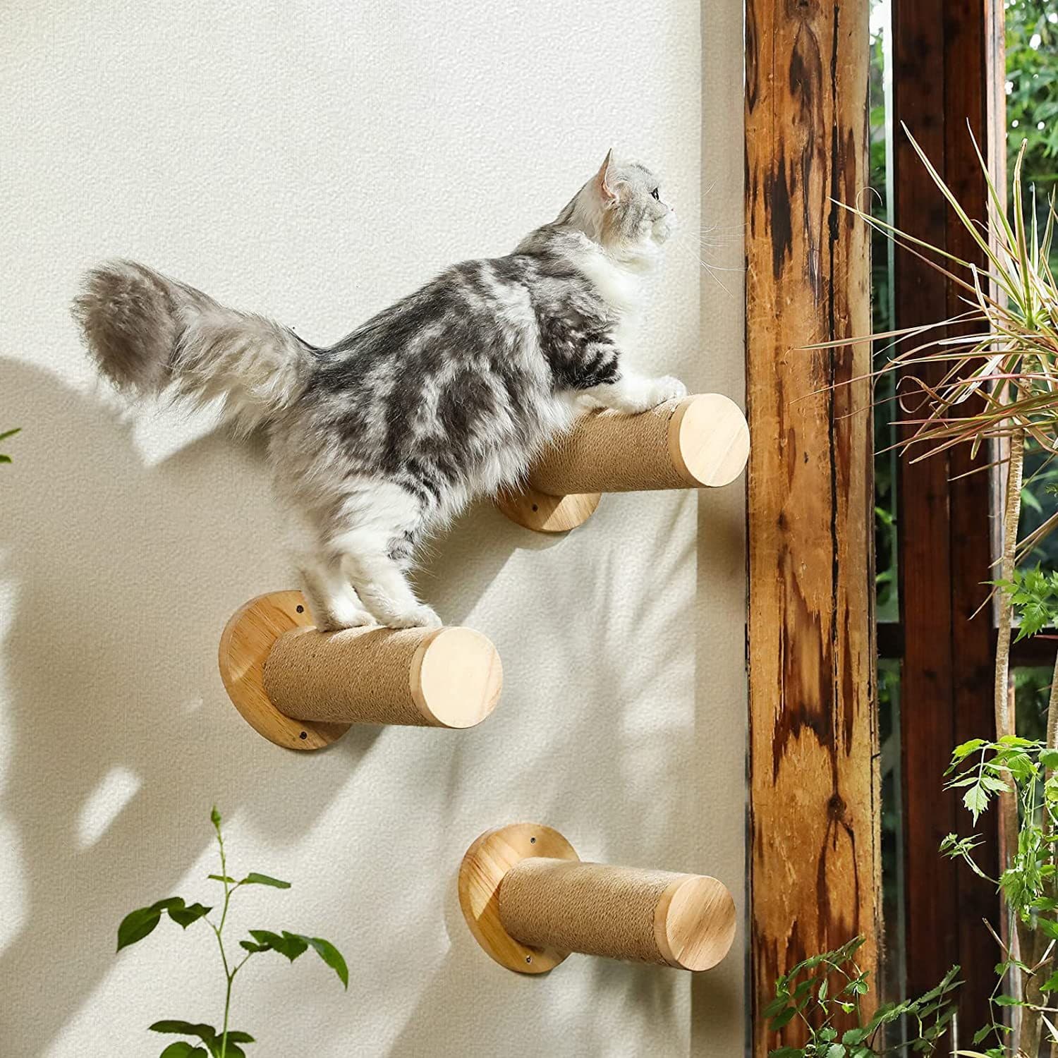 Solid Wood Sisal Cat Scratcher Post Wall-Mounted Cat Climbing Frame Scratching Post Grinding Claw Cat Supplies Toy Custom